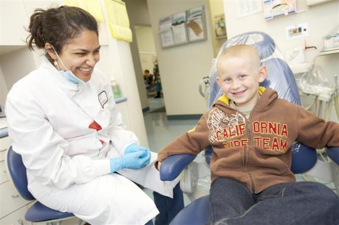 La Clínica Dentist