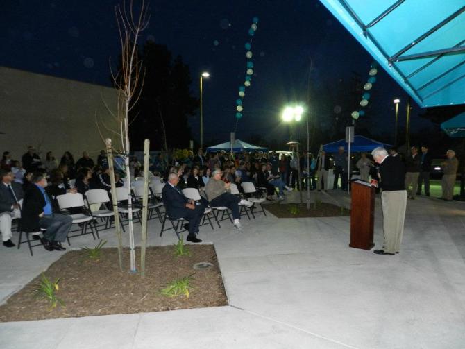 Farmersville Ribbon Cutting